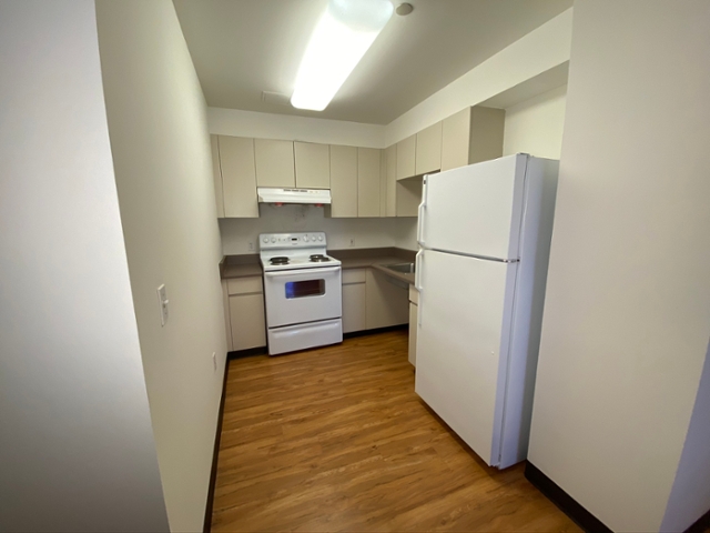 towers 2 bedroom kitchen