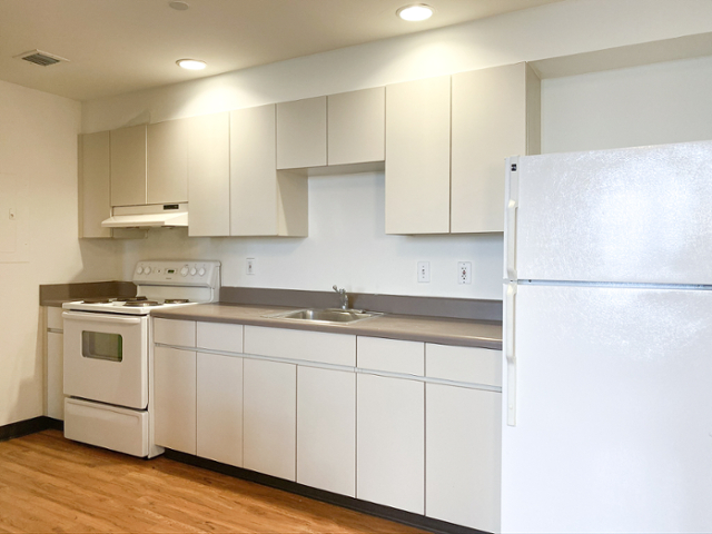 towers 4 bedroom kitchen
