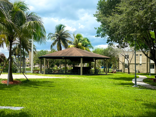 ua gazebo